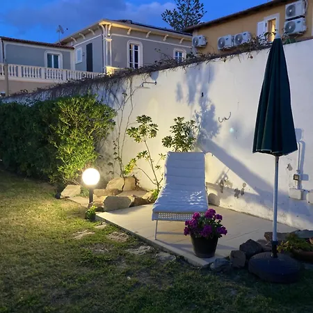 Πανσιόν At Fourth Κάλιαρι