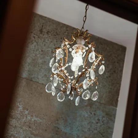 At Fourth Pensión 4*