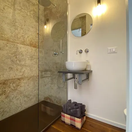 At Fourth Pensión Cagliari